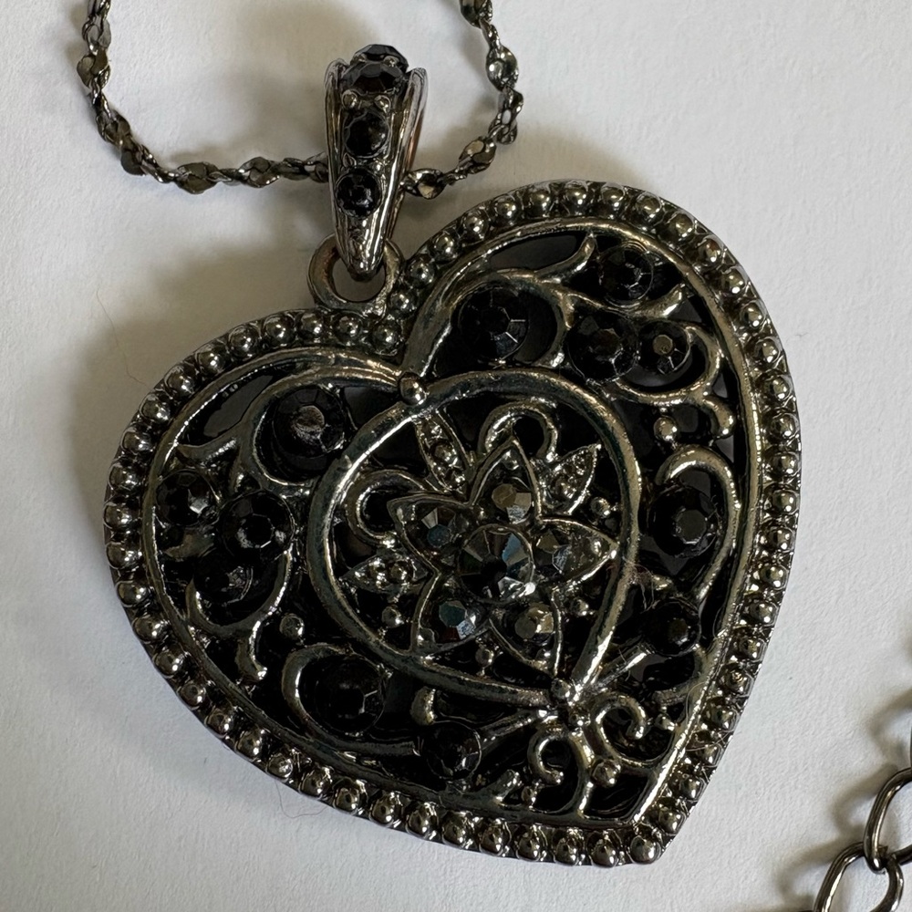 Black Filigree Heart Pendant Necklace